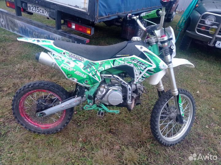 Продаю питбайк