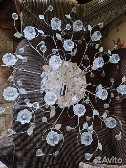 Люстра с пультом