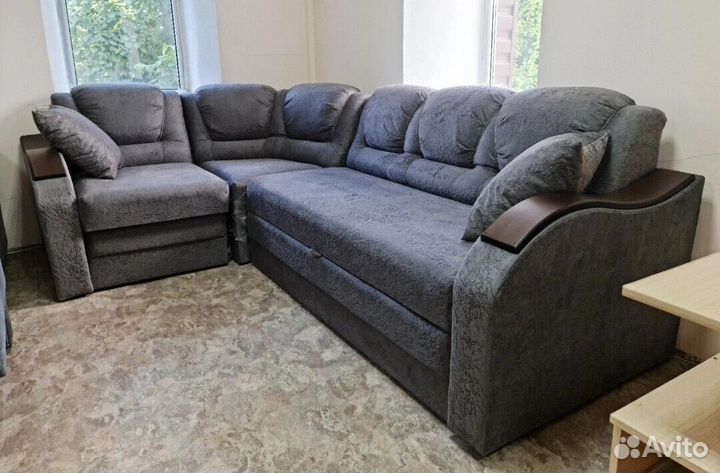 Угловой диван