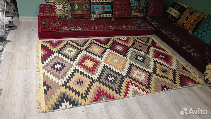 Оптом из фабрики со склада тканные ковры килимы