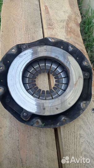 Корзина сцепления на Nissan Bluebird 1987-91