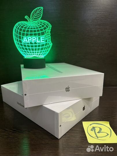 Apple MacBook Air 13 M1 8/256 Новый Чек