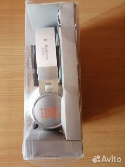 Беспроводные наушники JBL 400BT