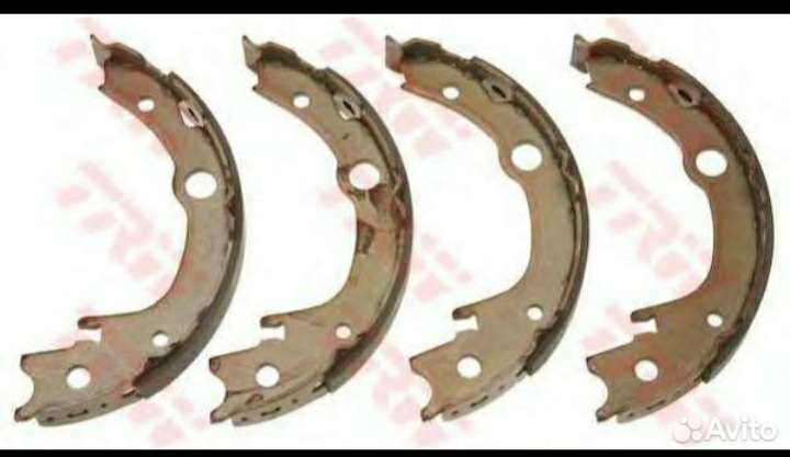 Колодки тормозные барабанные тойота авенсис 03