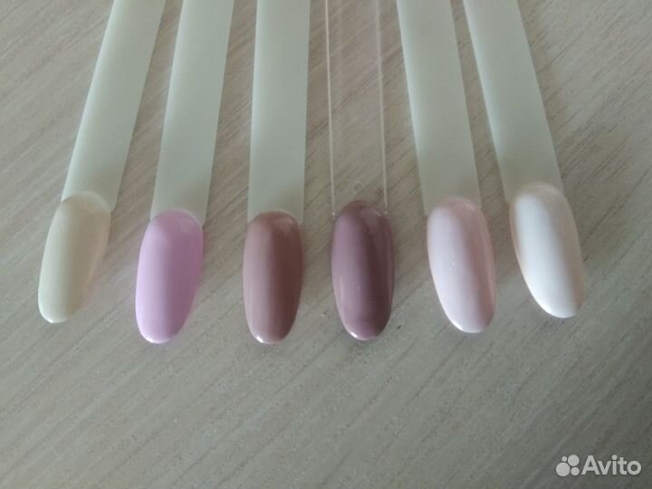 Гель-лак для ногтей