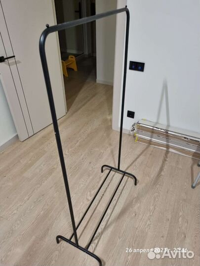 Вешалка напольная