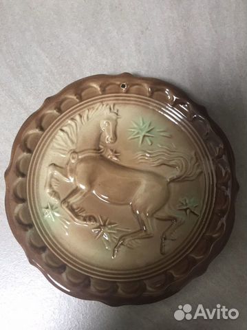 Настенная тарелка