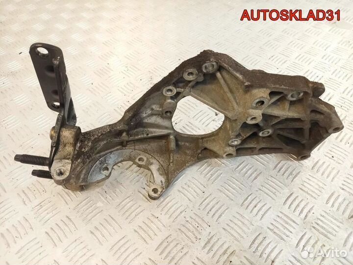 Кронштейн гидроусилителя Ford Mondeo 1 93bb3l596ae
