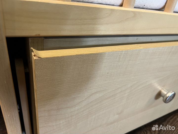 Детская кроватка с маятником / ящиком / матрасом