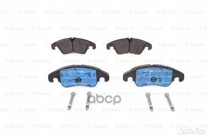 Колодки тормозные передние с датчиком износа 09