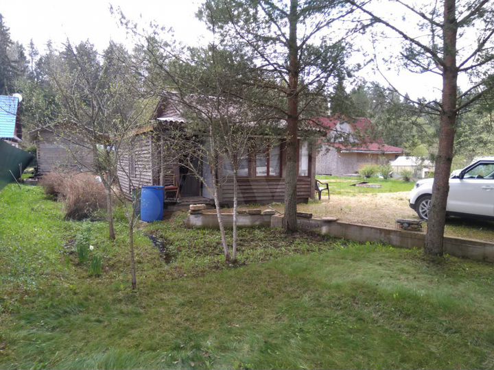 Дача 33 м² на участке 10 сот.