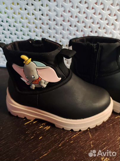 Сапожки для девочки