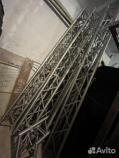 Фермы металлические для света