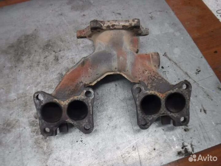 Коллектор выпускной Nissan Ad QG15 2000