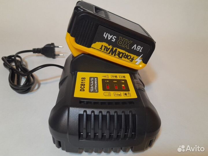 Аккумулятор для 18V инструмента Dewalt 5 Ah + зу