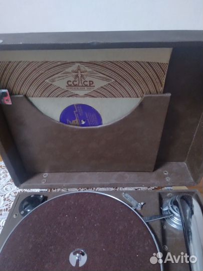 Проигрыватель винила радиотехника СССР