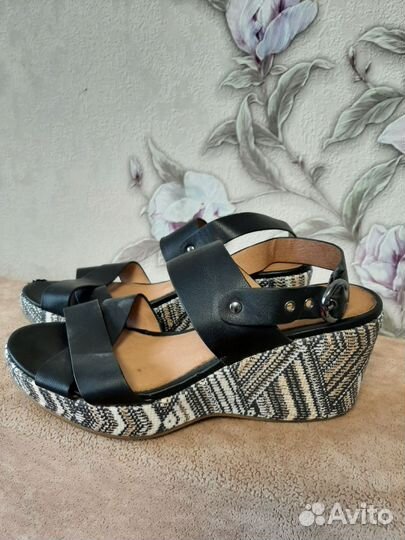 Босоножки, р.36