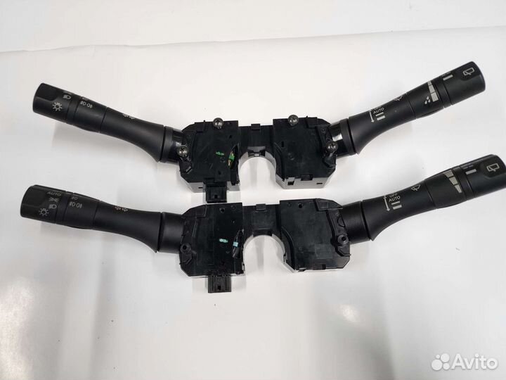 Переключатель подрулевой Nissan Teana