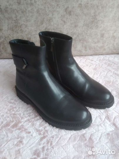 Ботинки осень весна женские
