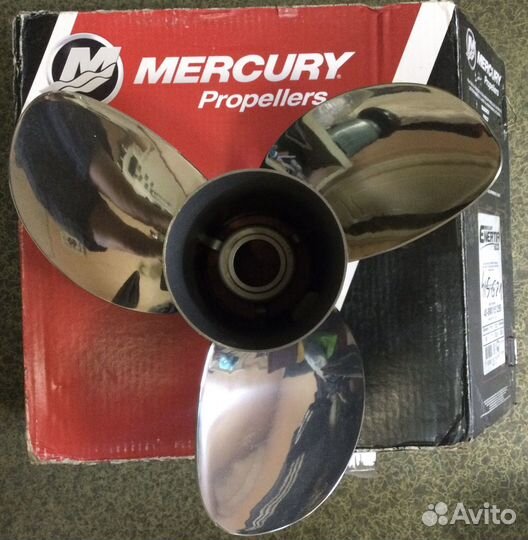 Винт Mercury левый EnertiaEco 16*17LH