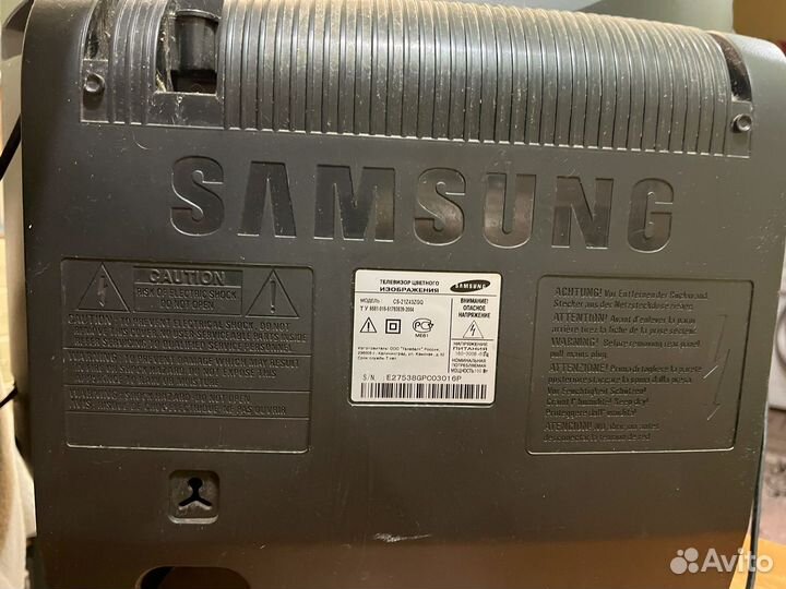 Телевизор samsung