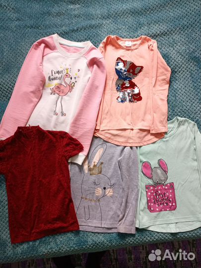 Кофты на девочку комплектом