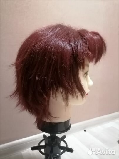 Парик красный