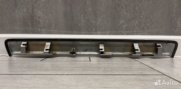 Вставка багажника Toyota Wish