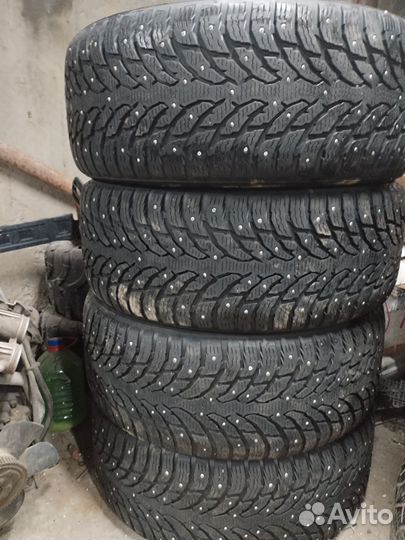 Nokian Tyres Hakkapeliitta 9 SUV 275/45 R21
