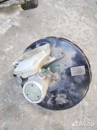 Вакумный усилитель тормозов Peugeot 307 Пежо 307