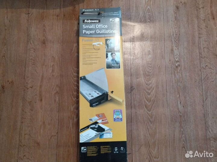 Кромкообрезной станок