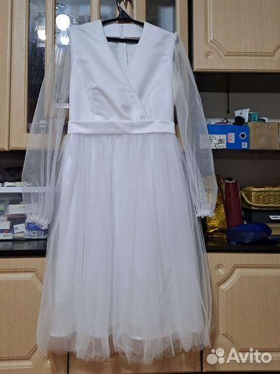 Свадебное платье