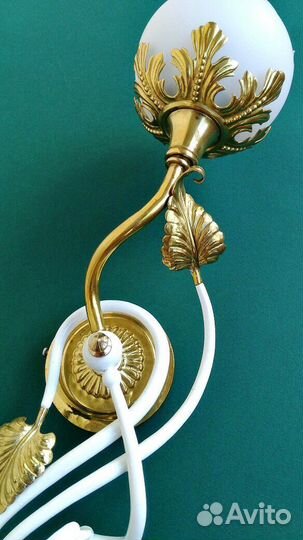 Светильник настенный металлический