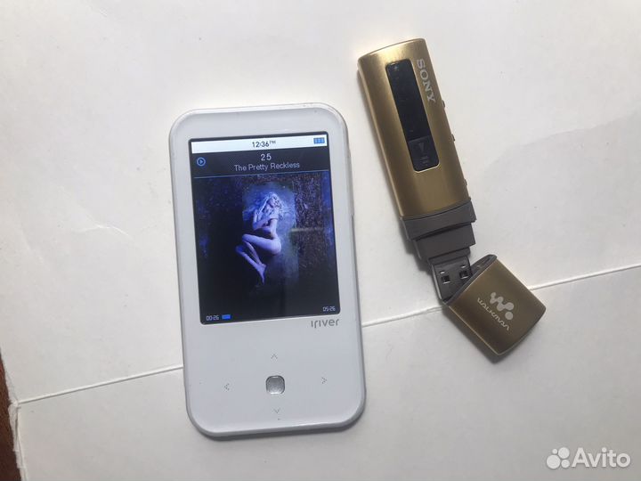 Mp3 плееры (один с Блютус )