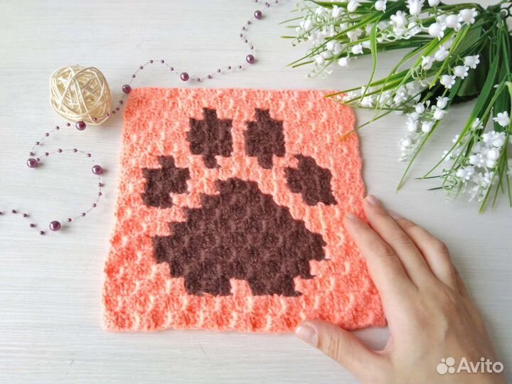 Салфетка лапа, подставка, коврик, ручная работа