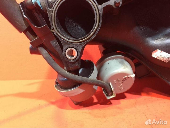 Коллектор впускной для Ford Focus 2 qqdb 1.8L Б/У