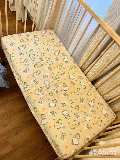 Детская кроватка