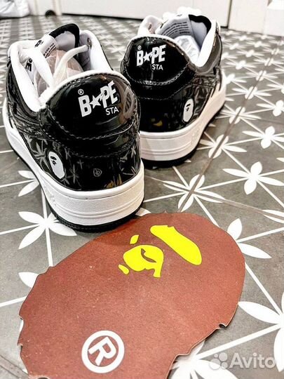 Кроссовки Bape STA черно-белые