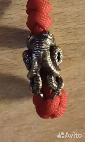 Бусина подвеска на темляк брелок осьминог