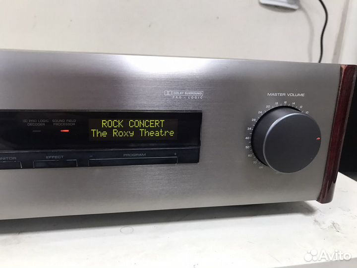 Yamaha DSP-2000