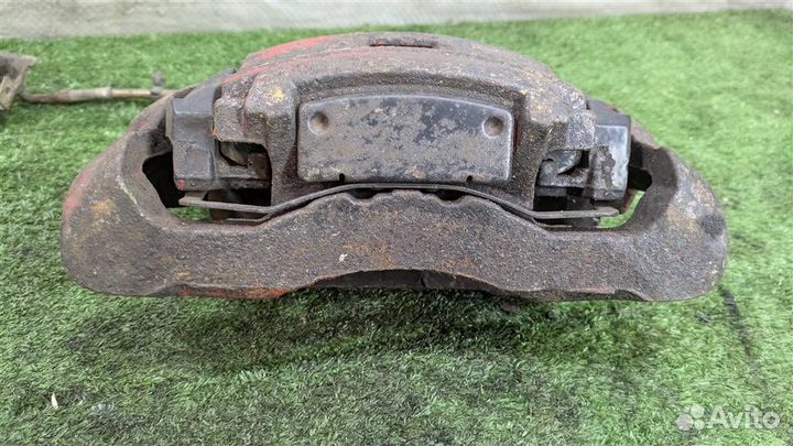 Суппорт тормозной передний правый Jaguar XF 2009