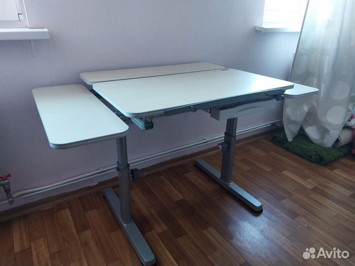 Детская растущая парта