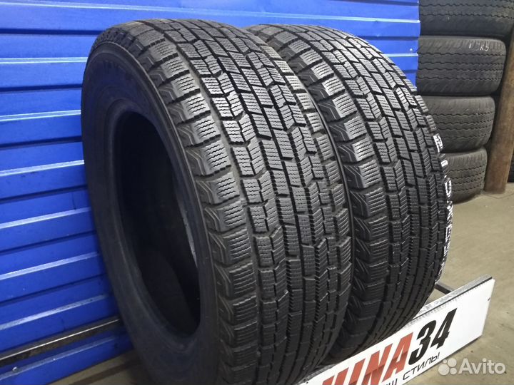 Goodyear Ice Navi Zea II 215/65 R16 98R