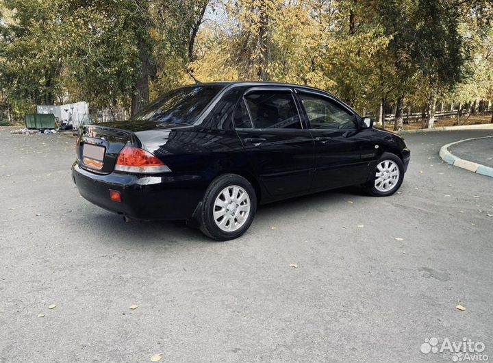 Mitsubishi Lancer 1.6 МТ, 2005, 250 000 км