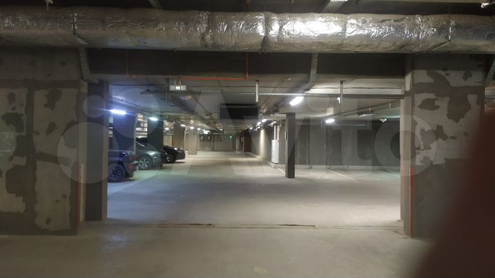 Машиноместо, 13 м²