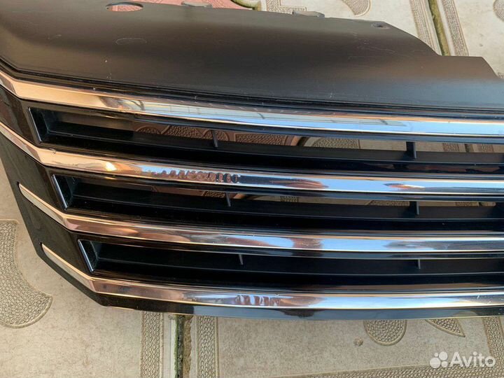 Решетка радиатора passat b7
