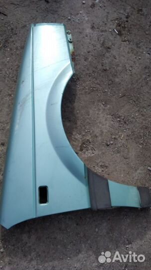 Крыло переднее правое VW Passat B3.Пассат В3