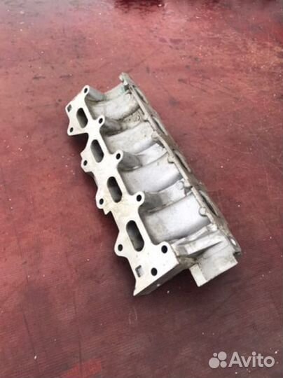 Коллектор впускной Renault Duster K4M