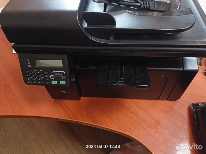 Принтер лазерный мфу hp LasetJet M1214 nfh MFP