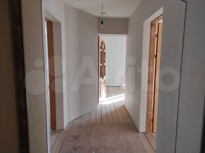 Дом 290 м² на участке 16 сот.